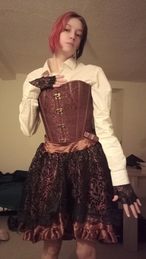 Falda Steampunk Corta photo review