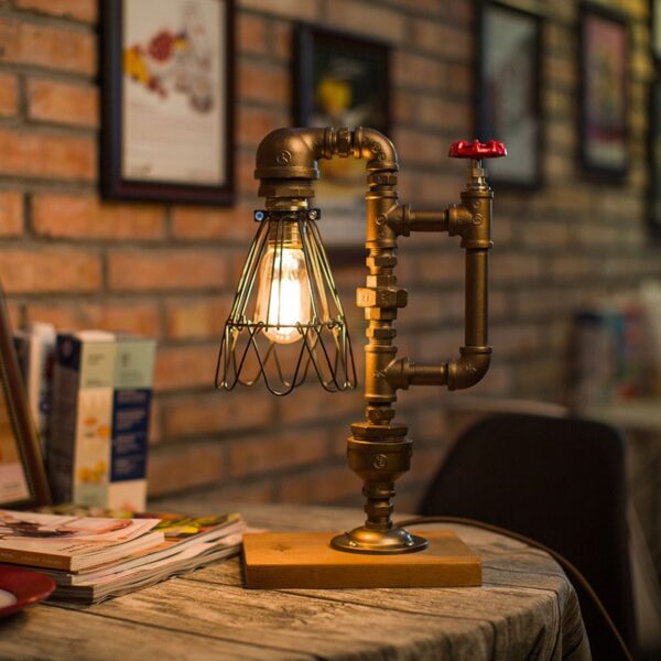 lampara industrial de pie steampunk