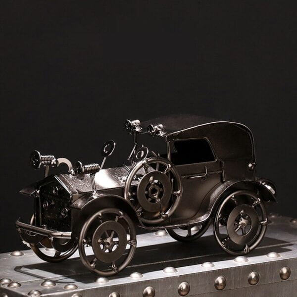 coche antiguo steampunk
